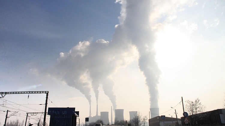 EC Sues Hungary Over Air Pollution