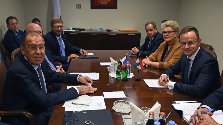 FM Szijjártó Meets Russian Counterpart, U.S. Ambassador To UN