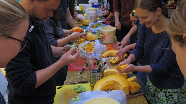 ’Food Is A Right’, FNB Budapest Weekend Action, 17 – 18 November