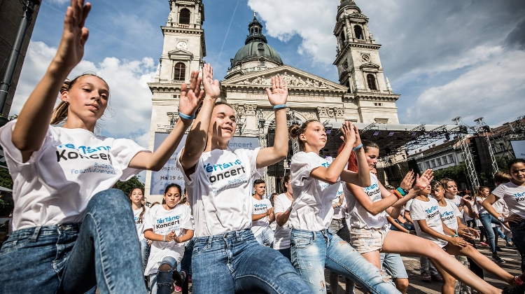 'Dancing On The Square: Music Of Freedom', St. Stephen’s Basilica In Budapest, 16 June