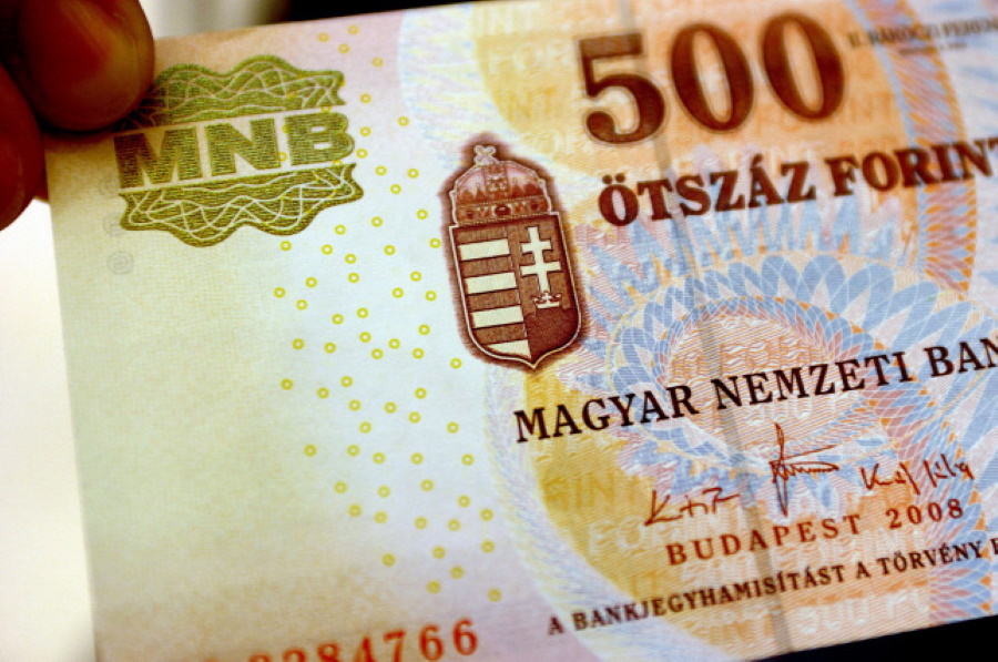 Old 500 Forint Bank Notes Expire After Today