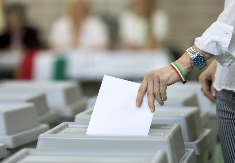 42% Of Hungarians Mistrust Election System