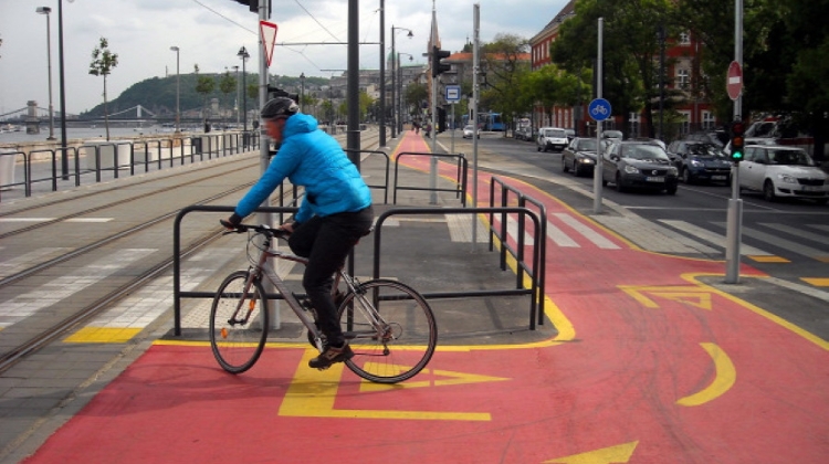 State Takes Responsibility For Bicycle Paths In Hungary