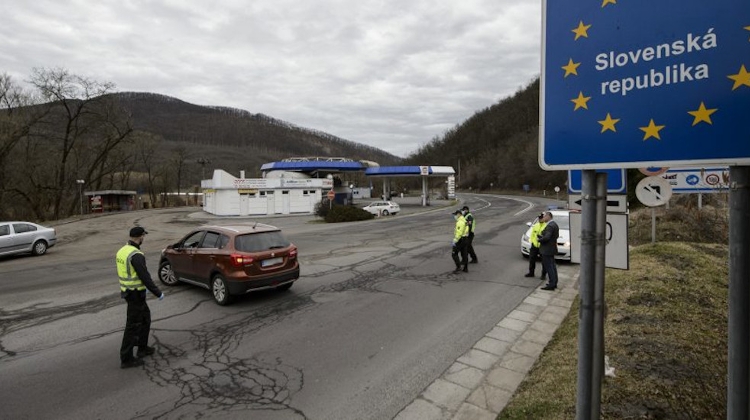 Hungary-Slovakia Lift All Restrictions On Border Traffic