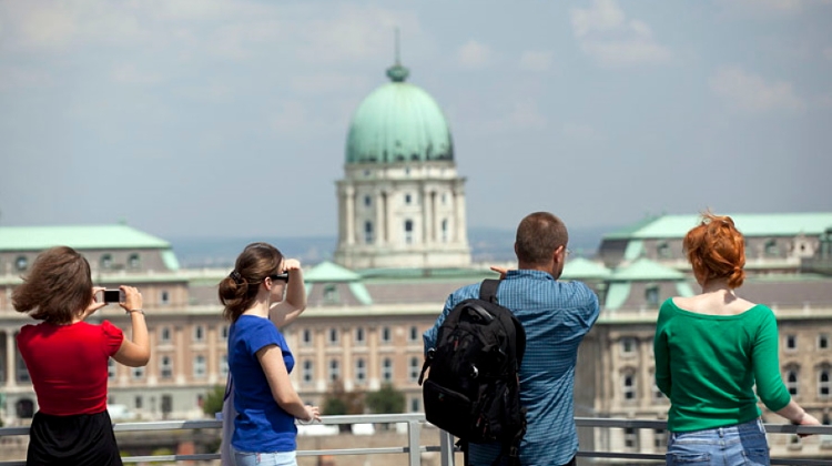 Stats Show More Domestic Tourists In Hungary, But Far Less Foreign Guests