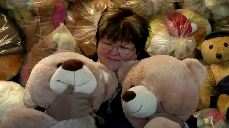 Watch: Hungary's Record-Breaking 'Teddy Bear Mama'