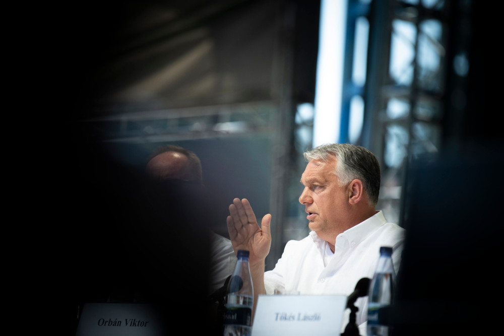 'Pillars of Western Civilisation Are Cracking', Declares Orbán