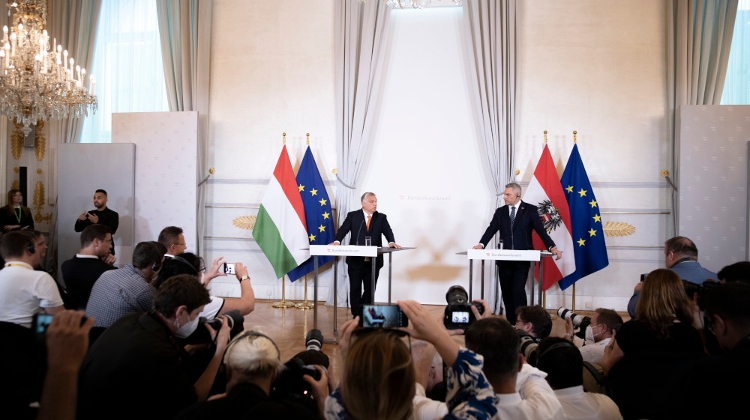 Austrian Chancellor Says Hungary is Key Geostrategic Partner