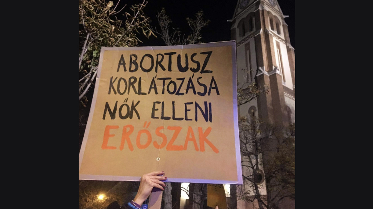 Thousands Protest Stricter Abortion Rules in Hungary
