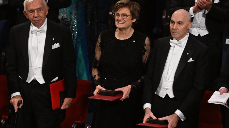 Watch: Nobel Prize Presented to Hungary’s Biochemist by Swedish King
