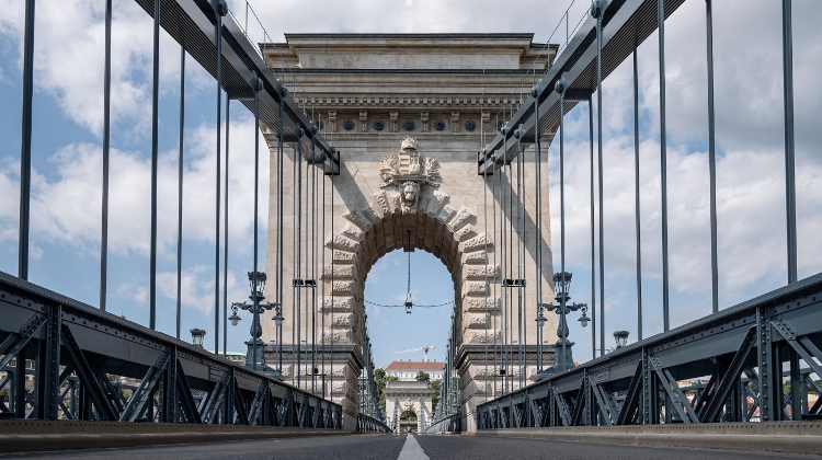 Photos: Revamped Chain Bridge Inaugurated in Budapest