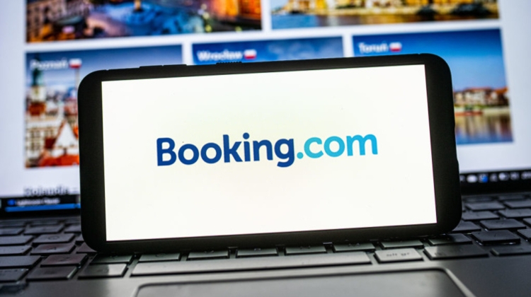 Why Has Booking.com Not Paid Hotels in Hungary?