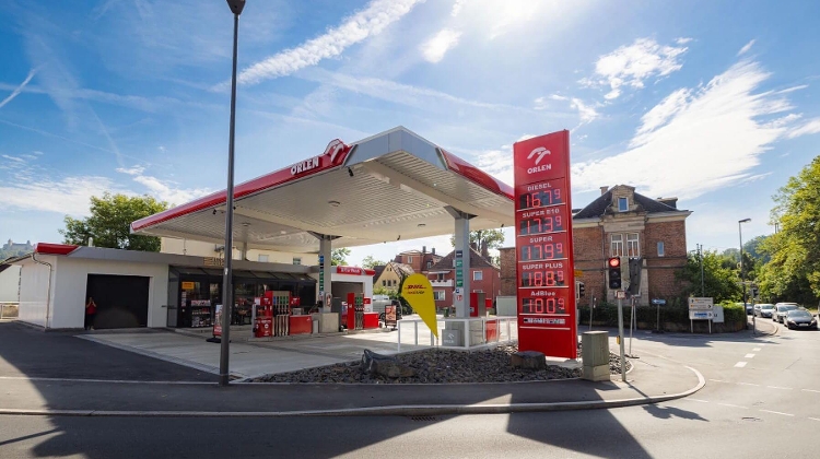 Polish Oil Giant Expands with 141 Petrol Stations in Hungary by Spring
