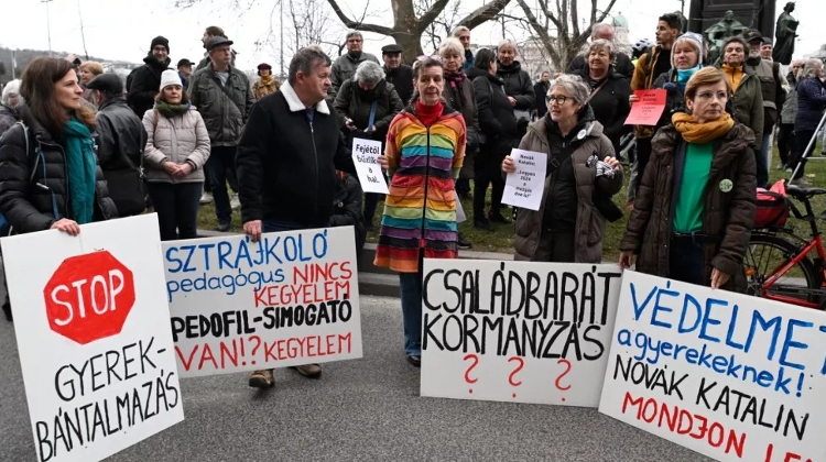 Mass Protest Held in Budapest About Child Sexual Abuse Case Pardon