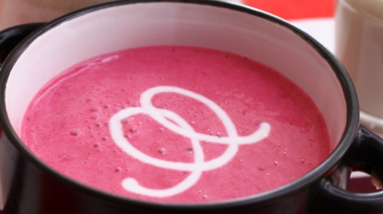 Watch: Flavours of Hungary - Fruit Soup Watch: Flavours of Hungary - Fruit Soup