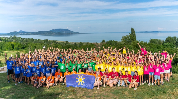 Kids from 30 Different Countries Will Meet at Lake Balaton This Summer