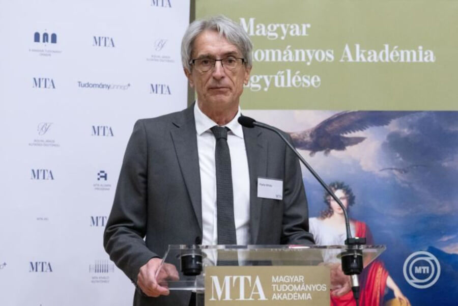 New Horizon for Science Academy in Hungary Now Opening