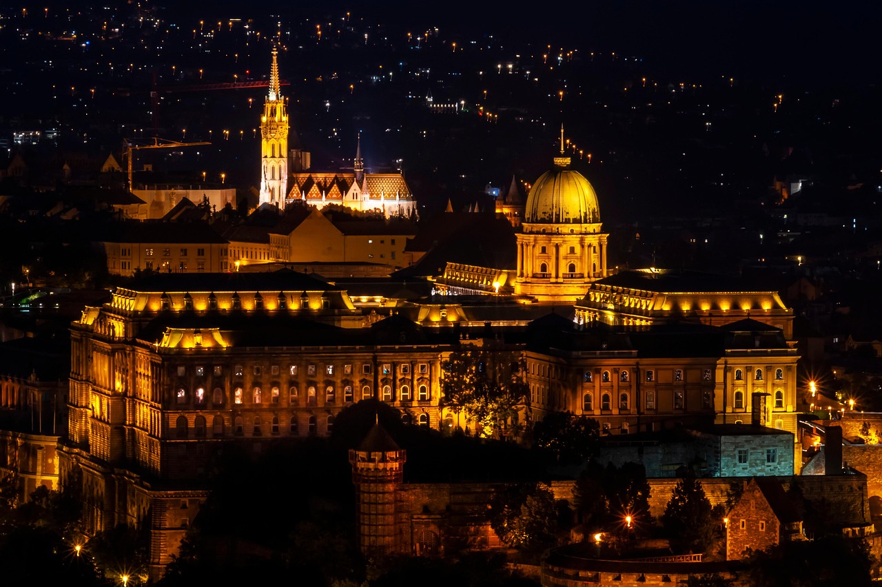 Landmarks in Budapest Lose Their Glow as Decorative Lighting is Cut