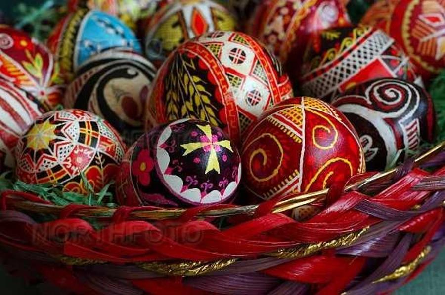 'NAWA Easter Expressions', Franciscan House, Today From 10 am