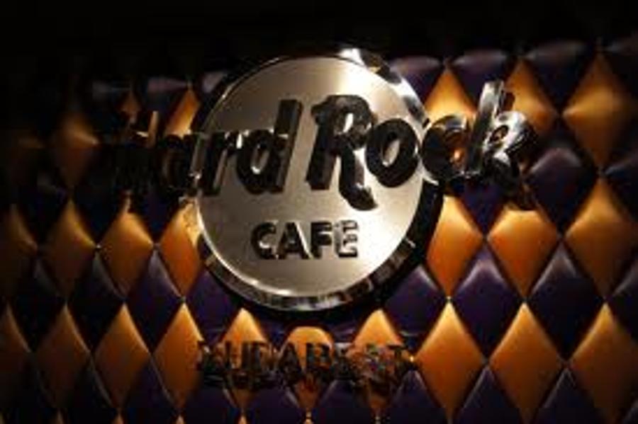 Hard Rock Café A Hit In Budapest / Exclusive Photos