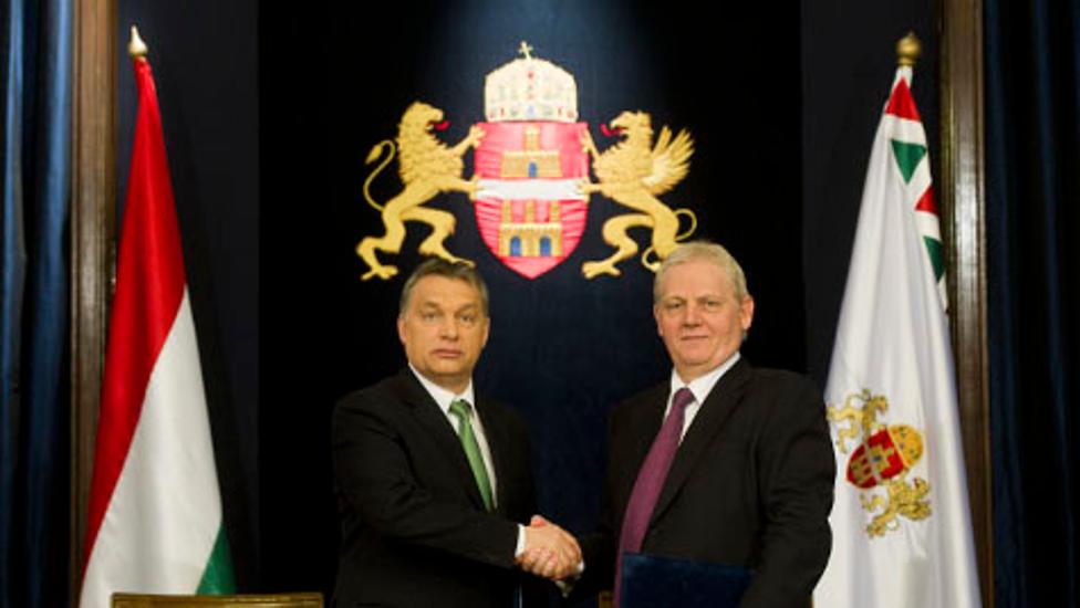 Hungary's PM Orbán & Budapest Mayor Tarlós Sign Agreement