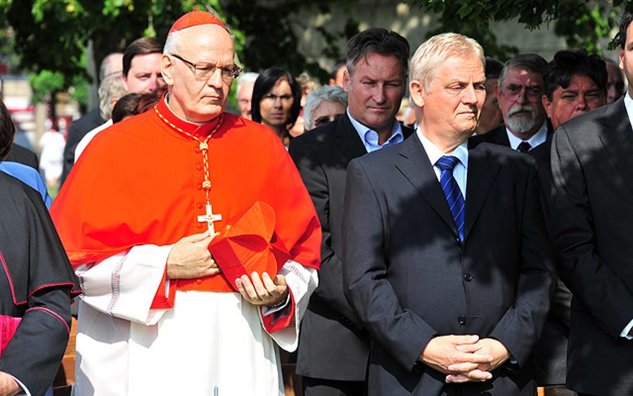 Memorial Tablet Has Been Inaugurated At Heroes' Square In Budapest In Honour Of John Paul II