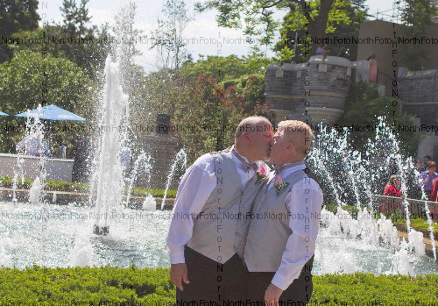 Same Sex Couples Can Now Marry At British Consulate In Budapest