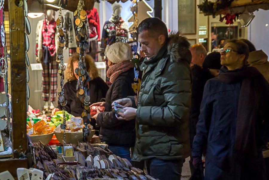 Xpat Opinion: Christmas Fair At Vörösmarty Square In Budapest