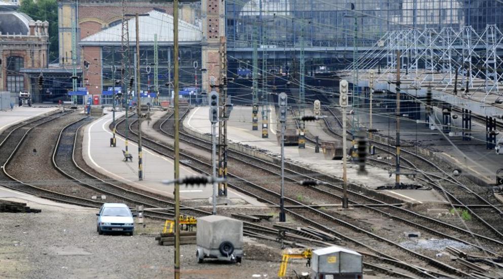 Nyugati Train Station In Budapest Reopens After Two-Week Closure