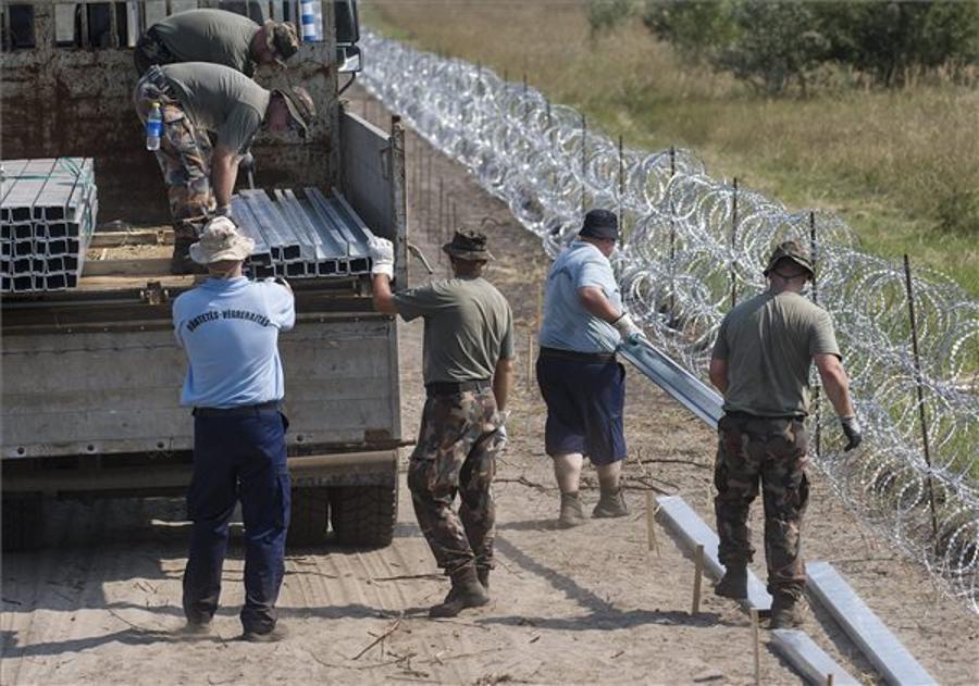 Jobbik Says Soldiers May Be Needed To Protect Hungary’s Border