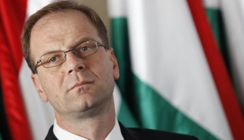 Navracsics Says Hungarian Government Is Talking Nonsense