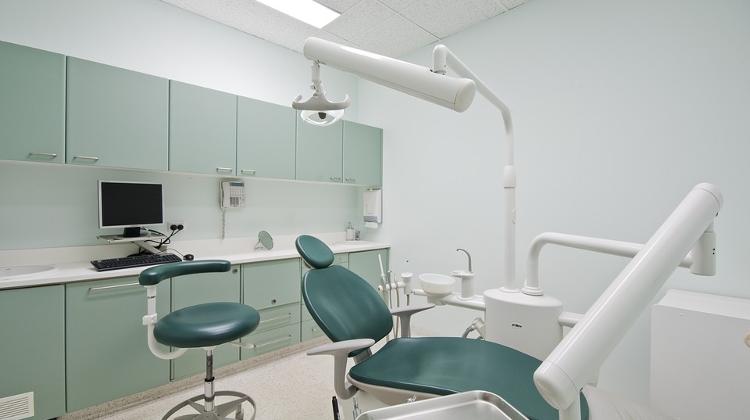 Public Health Care Dentists Go On Strike