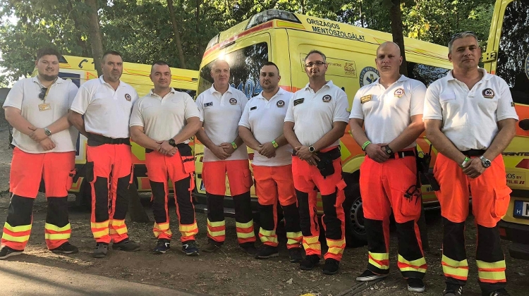 Bicycle Ambulance Gets Trial Run in Hungary