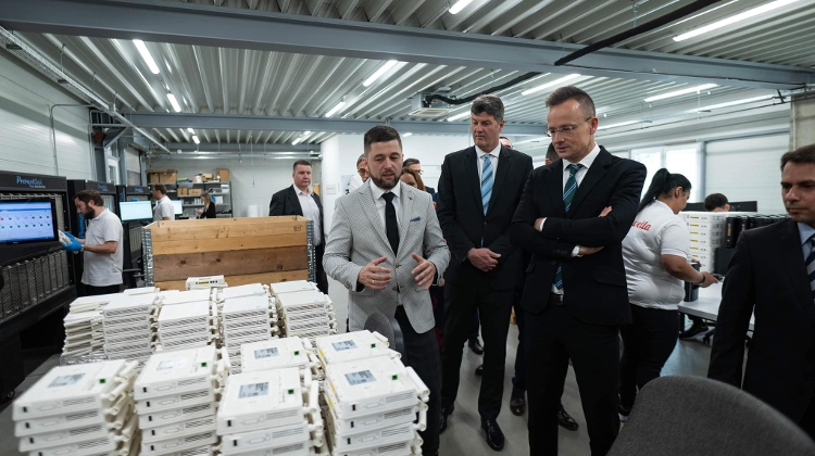 Mercedes Plant Expansion in C Hungary on Schedule Mercedes Plant Expansion in C Hungary on Schedule