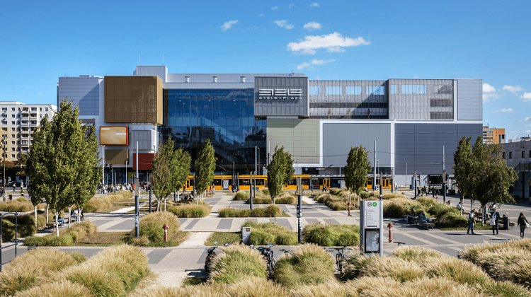 Refinancing Agreement Signed for Etele Plaza in Budapest Refinancing Agreement Signed for Etele Plaza in Budapest