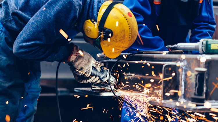Largest Factories in Hungary Have Fired Significant Number of Workers Recently Largest Factories in Hungary Have Fired Significant Number of Workers Recently