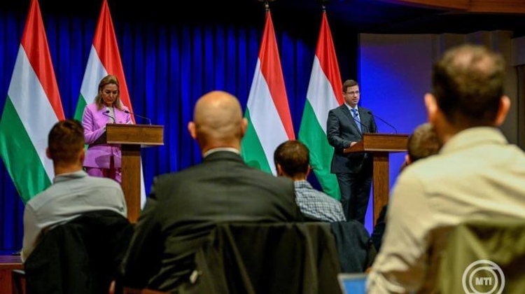 Mandatory Markup Caps Extended in Hungary Until End-February Mandatory Markup Caps Extended in Hungary Until End-February