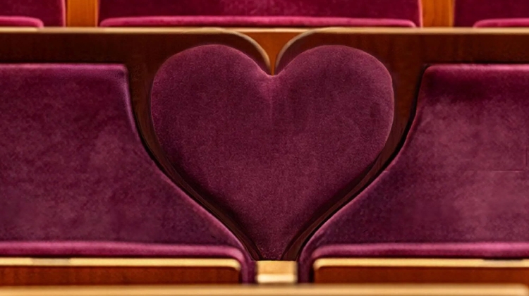 Special Events for Valentine's Day in Budapest at Palace of Arts Special Events for Valentine's Day in Budapest at Palace of Arts