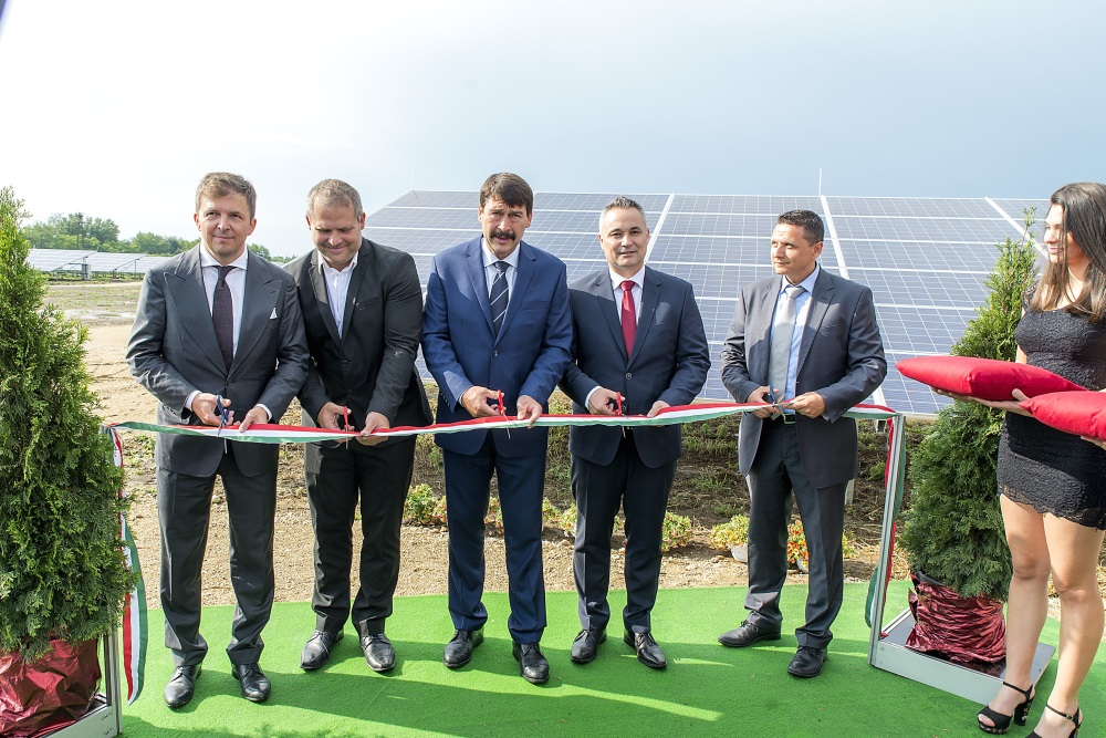 Hungarian President Inaugurates Solar Power Plant