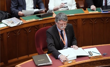 Hungarian Opinion: Opposing Takes on Parliamentary Speaker’s Speech to National Security Officials Hungarian Opinion: Opposing Takes on Parliamentary Speaker’s Speech to National Security Officials