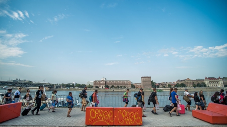 Young Hungarians To Participate In 1st 'Roma March Of The Living'