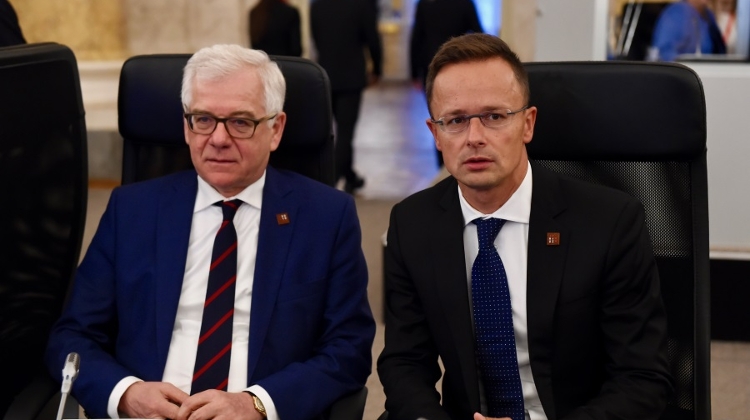 FM Szijjártó: Battle Over Perception Of Migration Set To Resume