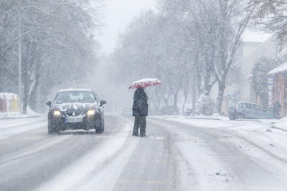 Heavy Snow Causes Power Cuts In Hungary
