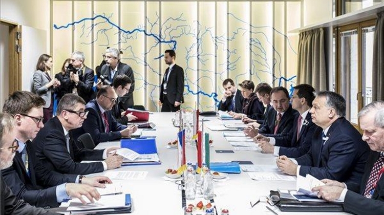 Orbán: Facebook Data Must Not Be Used For Campaigning