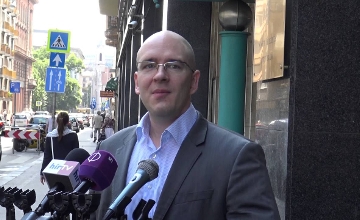 Penalise Companies Firing Hungarians from Jobs Filled by Foreign Guest Workers, Demands Jobbik