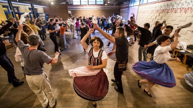 'International Dance-House Marathon', Fonó, 2 June