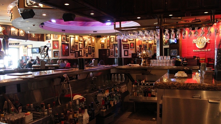 Only One-Third Of Budapest Pubs Ask For Late Opening Hours