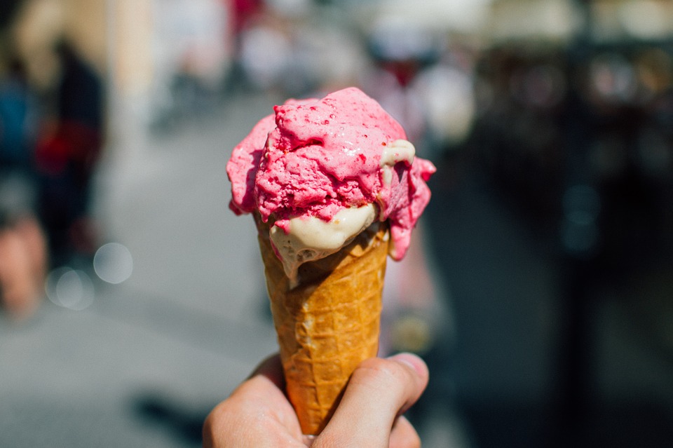 Ice Cream War Between Hungarian & Albanian Manufacturers
