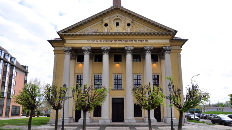 Xploring Budapest: Óbuda Synagogue