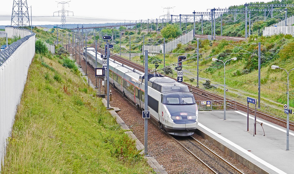 V4 Plans High-Speed Rail Connection